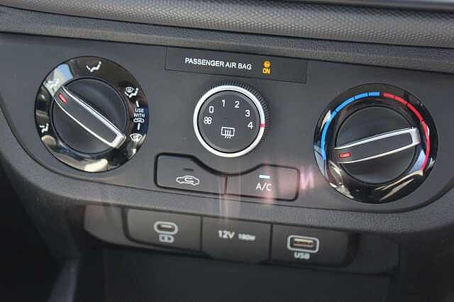 Hyundai I10 1.0 Advance Auto Euro 6 (s/s) 5dr Blue