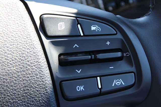 Hyundai I10 1.0 Advance Auto Euro 6 (s/s) 5dr Blue