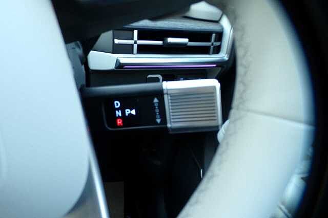 Hyundai SANTA FE 1.6 T-GDi 13.8kWh Ultimate Auto 4WD Euro 6 (s/s) 5dr (7Seat) White