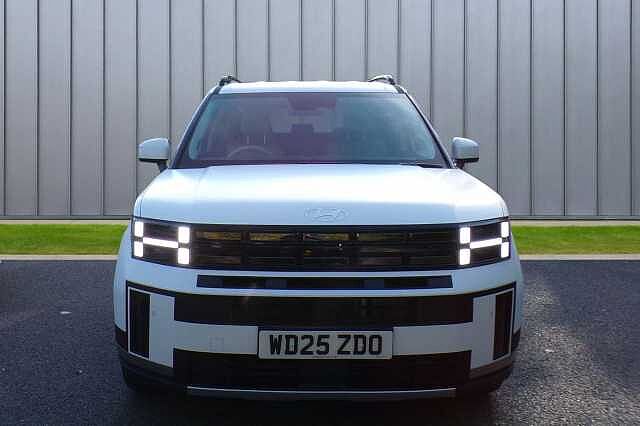 Hyundai SANTA FE 1.6 T-GDi 13.8kWh Ultimate Auto 4WD Euro 6 (s/s) 5dr (7Seat) White