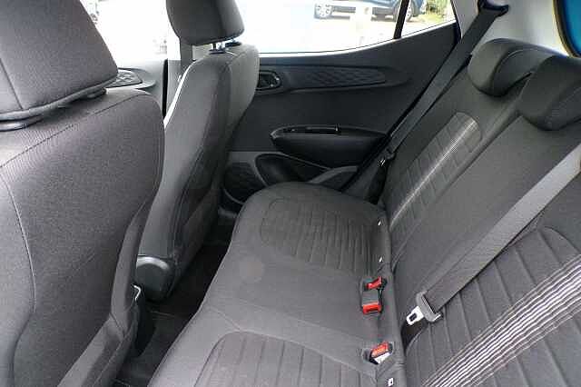 Hyundai I10 1.2 Premium Euro 6 (s/s) 5dr Blue