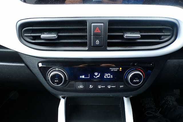 Hyundai I10 1.2 Premium Euro 6 (s/s) 5dr Blue