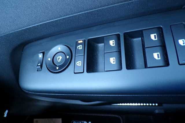 Hyundai KONA 65.4kWh N Line Auto 5dr Blue