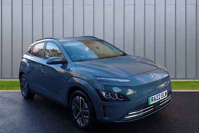 Hyundai KONA 64kWh Premium Auto 5dr (10.5kW Charger)