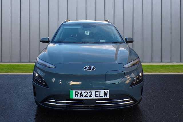 Hyundai KONA 64kWh Premium Auto 5dr (10.5kW Charger)