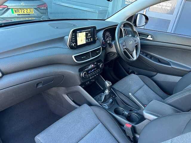 Hyundai TUCSON 1.6 GDi SE Nav Euro 6 (s/s) 5dr Grey