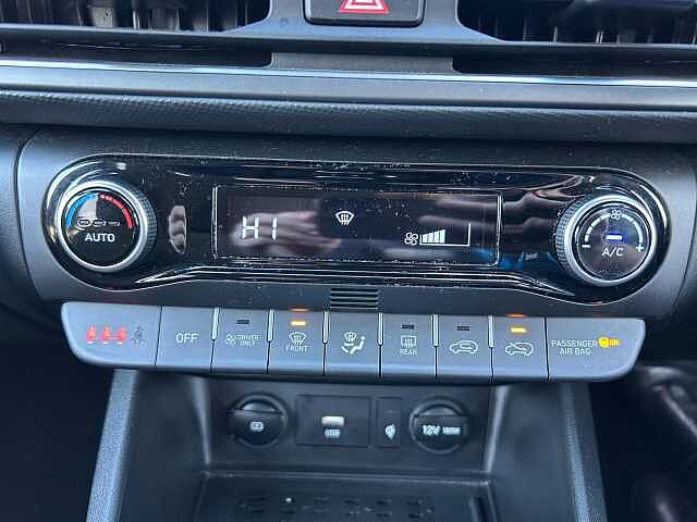 Hyundai KONA 1.6 h-GDi Premium DCT Euro 6 (s/s) 5dr Red