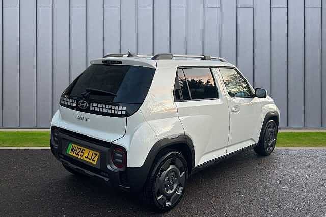 Hyundai INSTER Long Range 49kWh Cross Auto 5dr