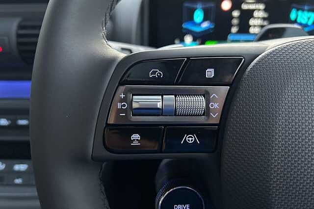 Hyundai INSTER Long Range 49kWh Cross Auto 5dr