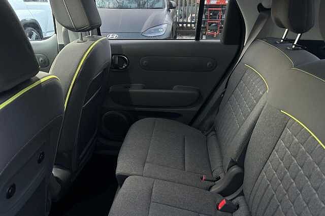 Hyundai INSTER Long Range 49kWh Cross Auto 5dr