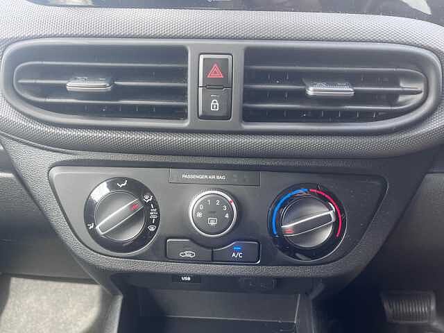 Hyundai I10 1.0 SE Connect Auto Euro 6 (s/s) 5dr Blue