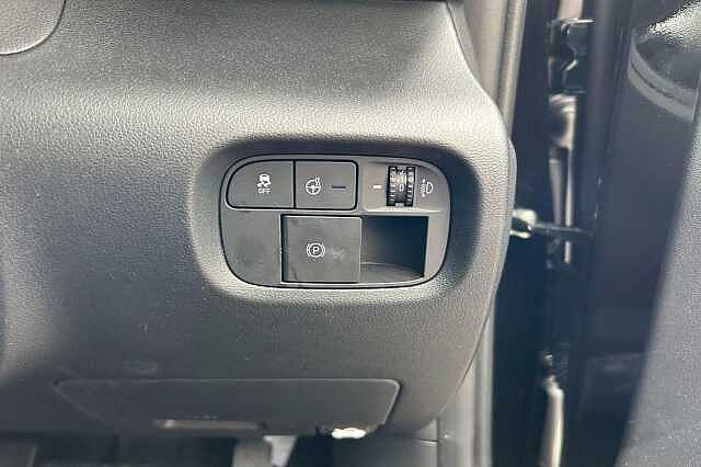 Hyundai INSTER Long Range 49kWh 02 Auto 5dr