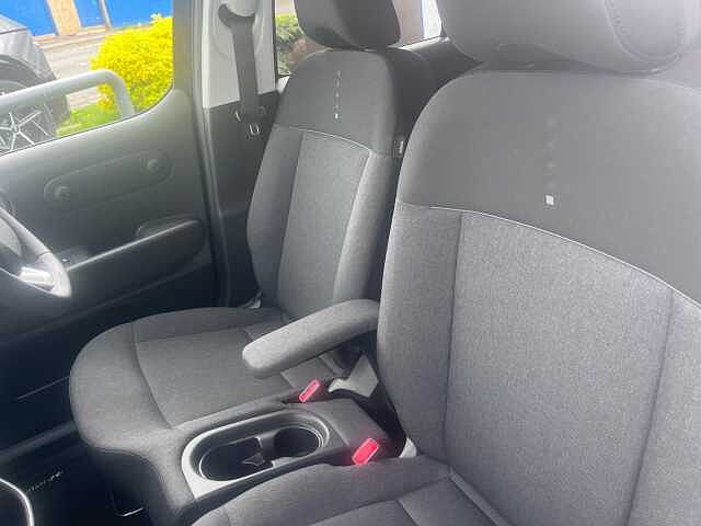 Hyundai INSTER Long Range 49kWh 02 Auto 5dr