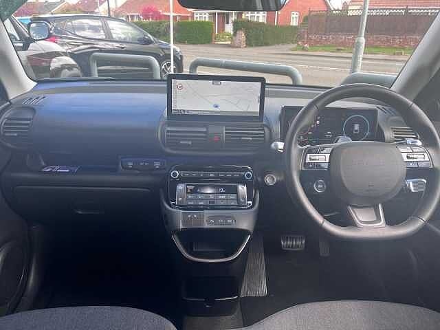 Hyundai INSTER Long Range 49kWh 02 Auto 5dr White