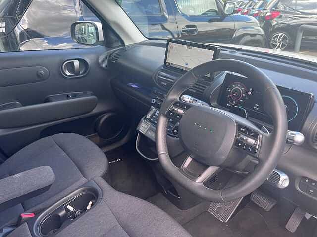 Hyundai INSTER Long Range 49kWh 02 Auto 5dr White