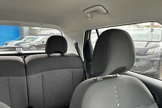 Hyundai INSTER Long Range 49kWh 02 Auto 5dr