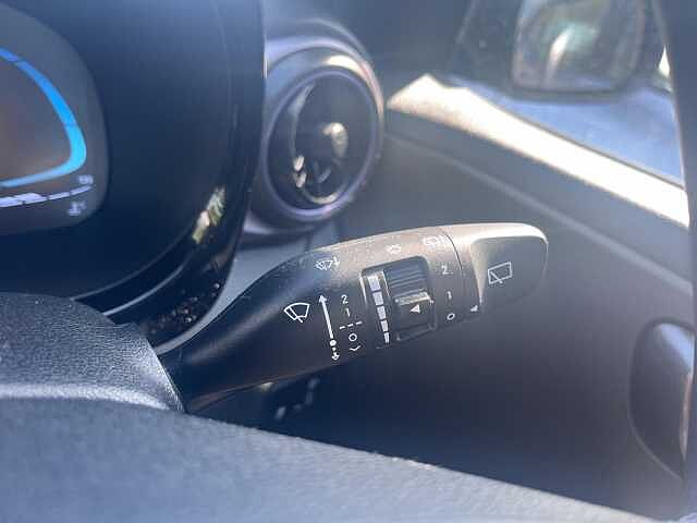 Hyundai i10 1.0 Premium Euro 6 (s/s) 5dr