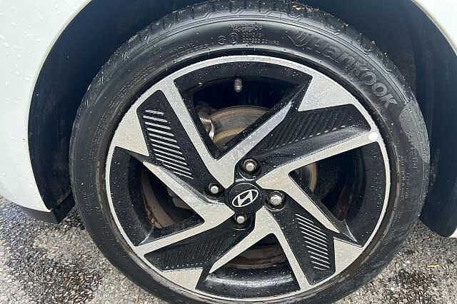 Hyundai i10 1.2 Premium Auto Euro 6 (s/s) 5dr