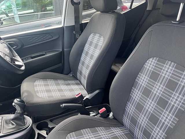Hyundai i10 1.2 Premium Auto Euro 6 (s/s) 5dr