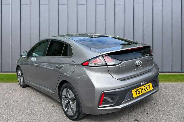 Hyundai IONIQ 1.6 h-GDi Premium SE DCT Euro 6 (s/s) 5dr
