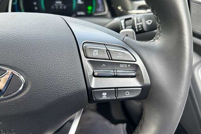 Hyundai IONIQ 1.6 h-GDi Premium SE DCT Euro 6 (s/s) 5dr