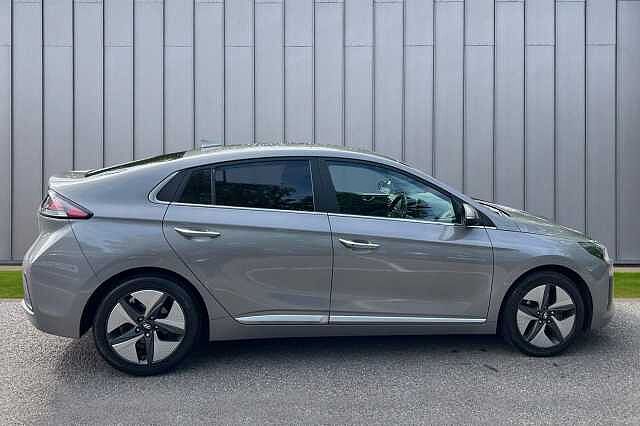 Hyundai IONIQ 1.6 h-GDi Premium SE DCT Euro 6 (s/s) 5dr
