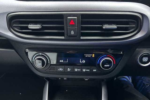 Hyundai i10 1.2 Premium Euro 6 (s/s) 5dr