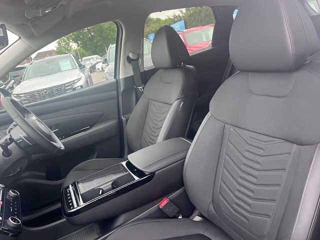 Hyundai TUCSON 1.6 T-GDi Premium DCT Euro 6 (s/s) 5dr Grey