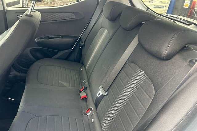 Hyundai i10 1.0 Premium Euro 6 (s/s) 5dr