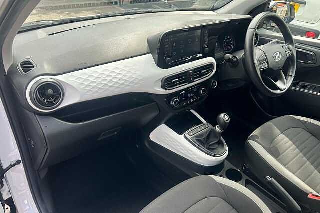 Hyundai i10 1.0 Premium Euro 6 (s/s) 5dr
