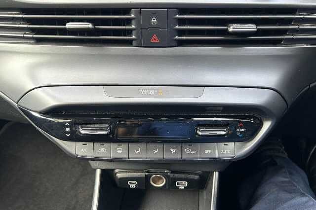Hyundai BAYON 1.0 T-GDi Premium Euro 6 (s/s) 5dr