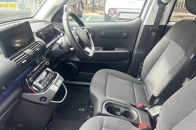 Hyundai INSTER Long Range 49kWh 02 Auto 5dr