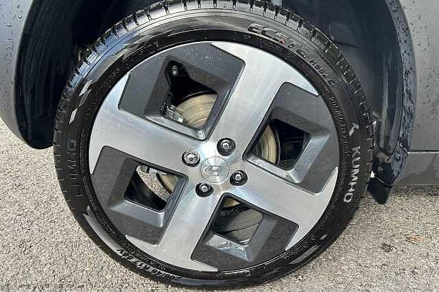 Hyundai INSTER Long Range 49kWh 02 Auto 5dr
