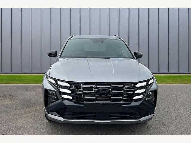 Hyundai TUCSON 1.6T Hybrid Black Line Auto Euro 6 (s/s) 5dr