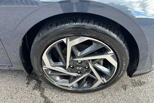 Hyundai i20 1.0 T-GDi MHEV Premium Hatchback 5dr Petrol Hybrid DCT Euro 6 (s/s) (100 ps)